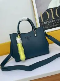 prada aaa qualite sac a main  pour femme s_122a600